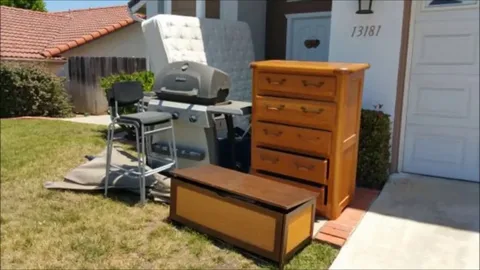 Furniture Junk Removal Service in Dubai